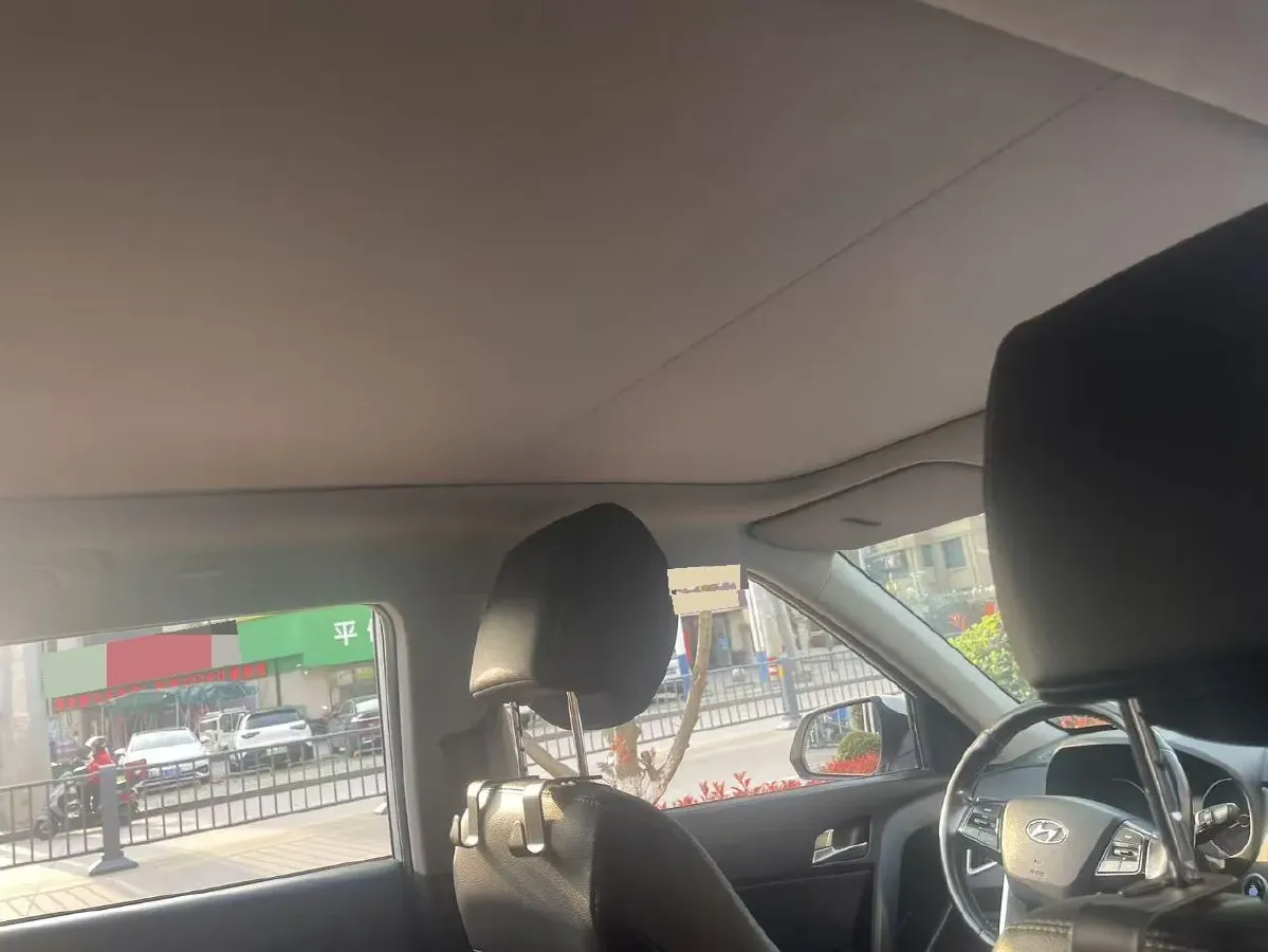 2017 Hyundai ix25 1.6L 125HP L4 6AT,autocango,china used car exporter,china ev exporter,chinese used car exporter,chinese used ev exporter