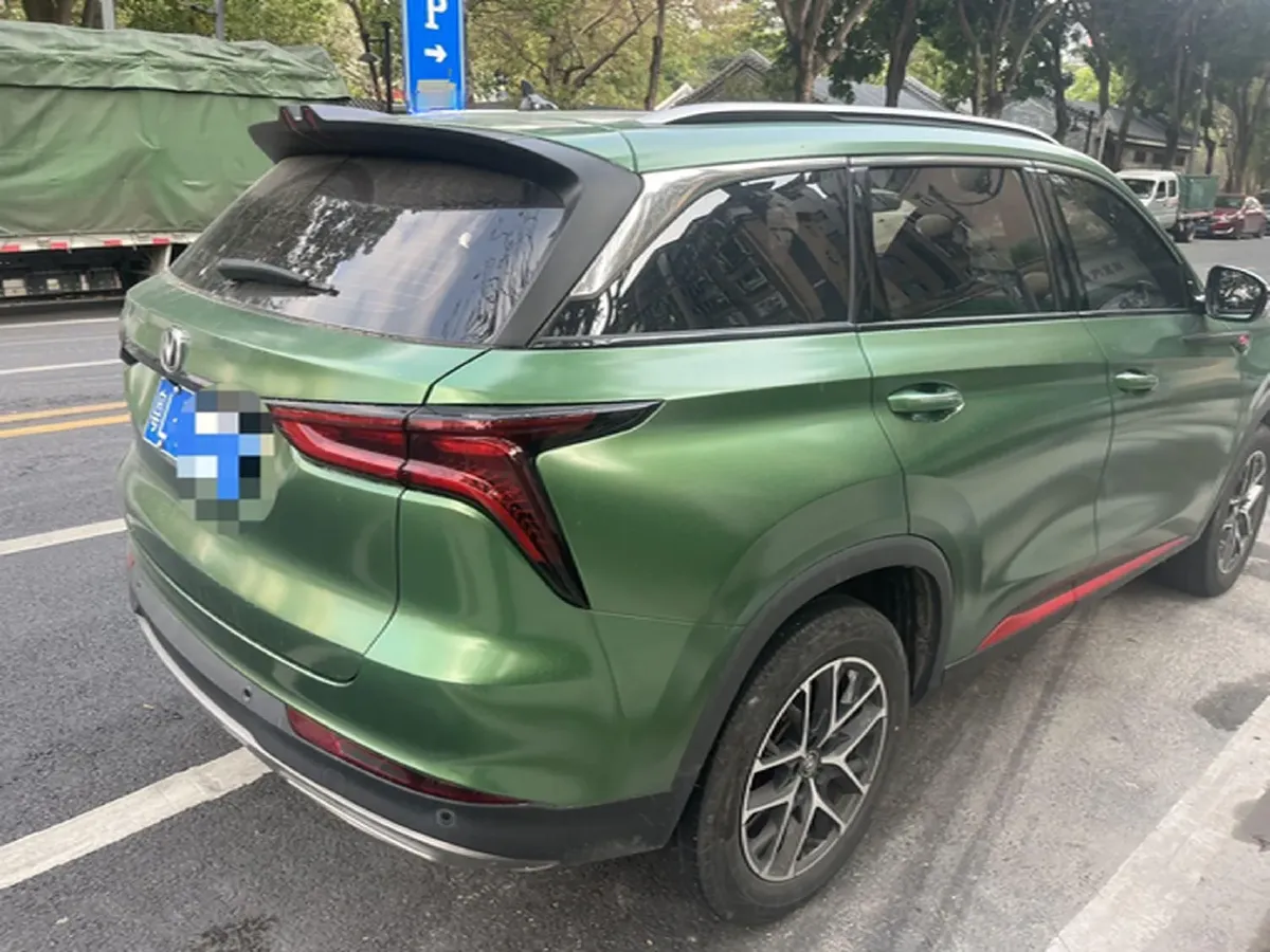 2022 ChangAn CS75 Plus 1.5T 178HP L4 6AT,autocango,china used car exporter,china ev exporter,chinese used car exporter,chinese used ev exporter