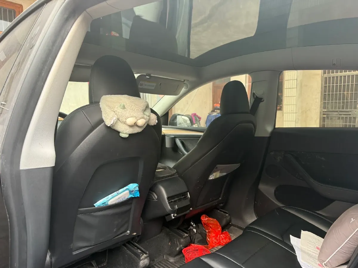 2022 Tesla Model Y BEV 60KWH,autocango,china used car exporter,china ev exporter,chinese used car exporter,chinese used ev exporter