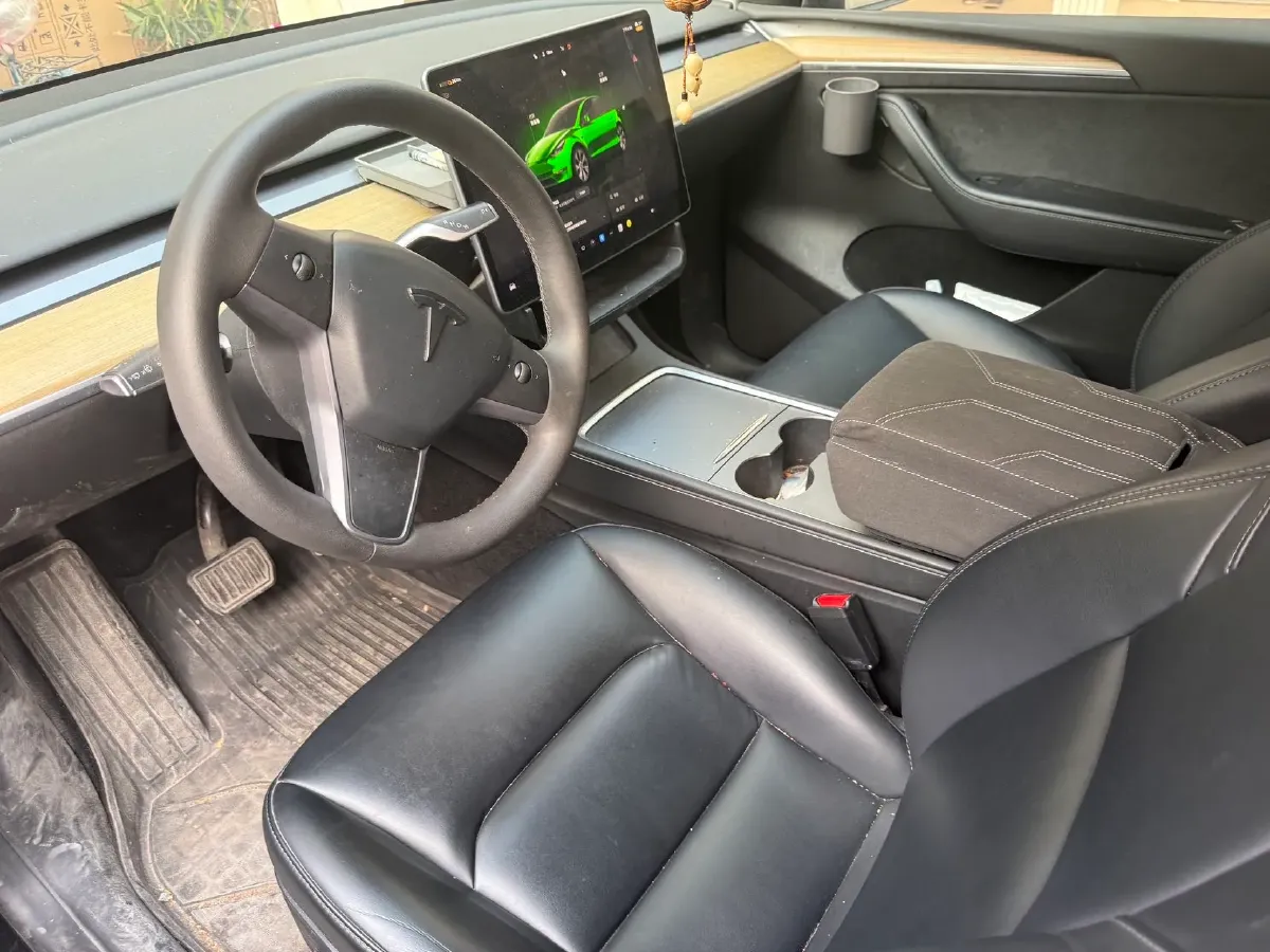 2022 Tesla Model Y BEV 60KWH,autocango,china used car exporter,china ev exporter,chinese used car exporter,chinese used ev exporter