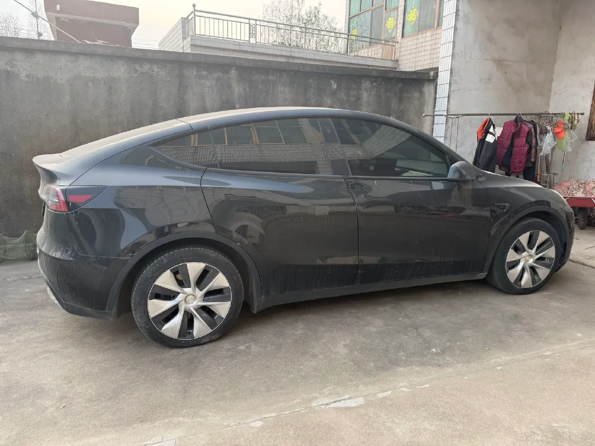 2022 Tesla Model Y BEV 60KWH,autocango,china used car exporter,china ev exporter,chinese used car exporter,chinese used ev exporter