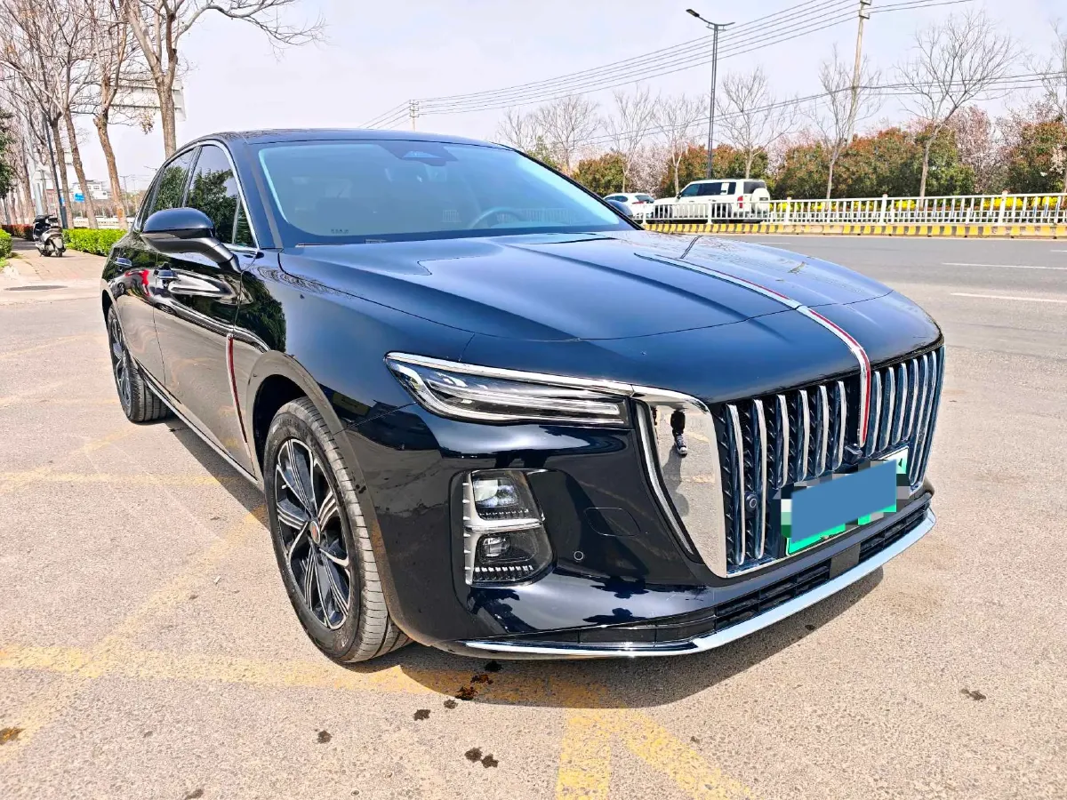2025 HongQi H5 1.5T 150HP L4 1DHT PHEV,autocango,china used car exporter,china ev exporter,chinese used car exporter,chinese used ev exporter