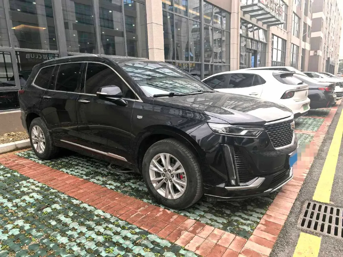2021 Cadillac XT6 2.0T 237HP L4 9AT,autocango,china used car exporter,china ev exporter,chinese used car exporter,chinese used ev exporter