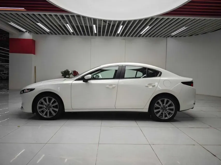 2023 Mazda 3 Axela 2.0L 158HP L4 6AT,autocango,china used car exporter,china ev exporter,chinese used car exporter,chinese used ev exporter