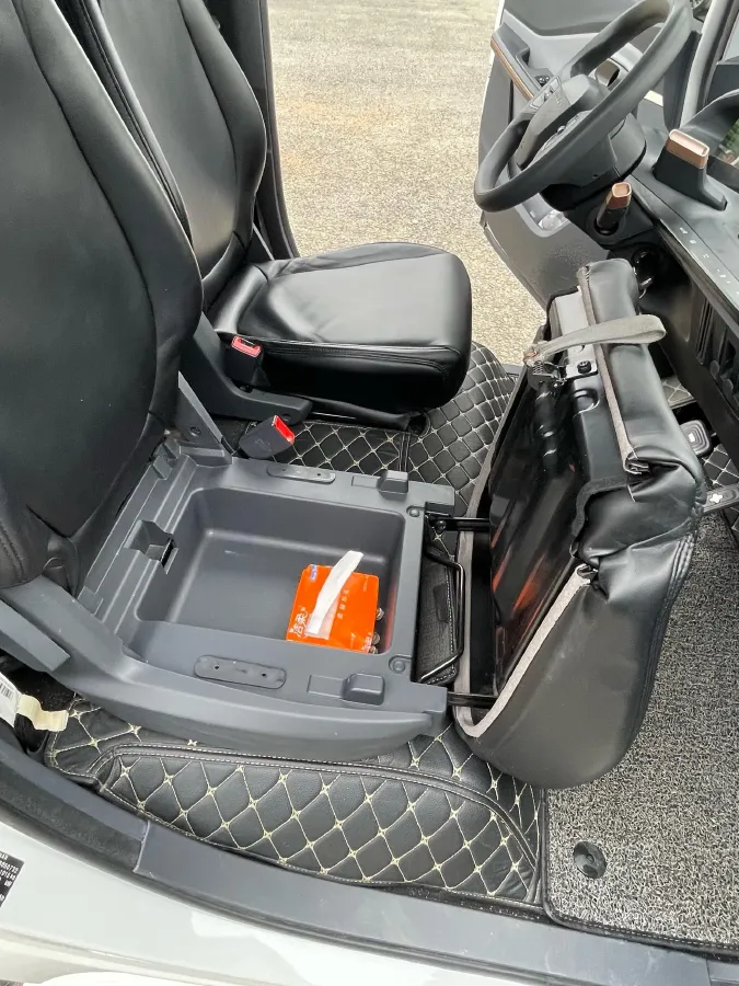 2020 BaoJun E200 BEV 28KWH,autocango,china used car exporter,china ev exporter,chinese used car exporter,chinese used ev exporter