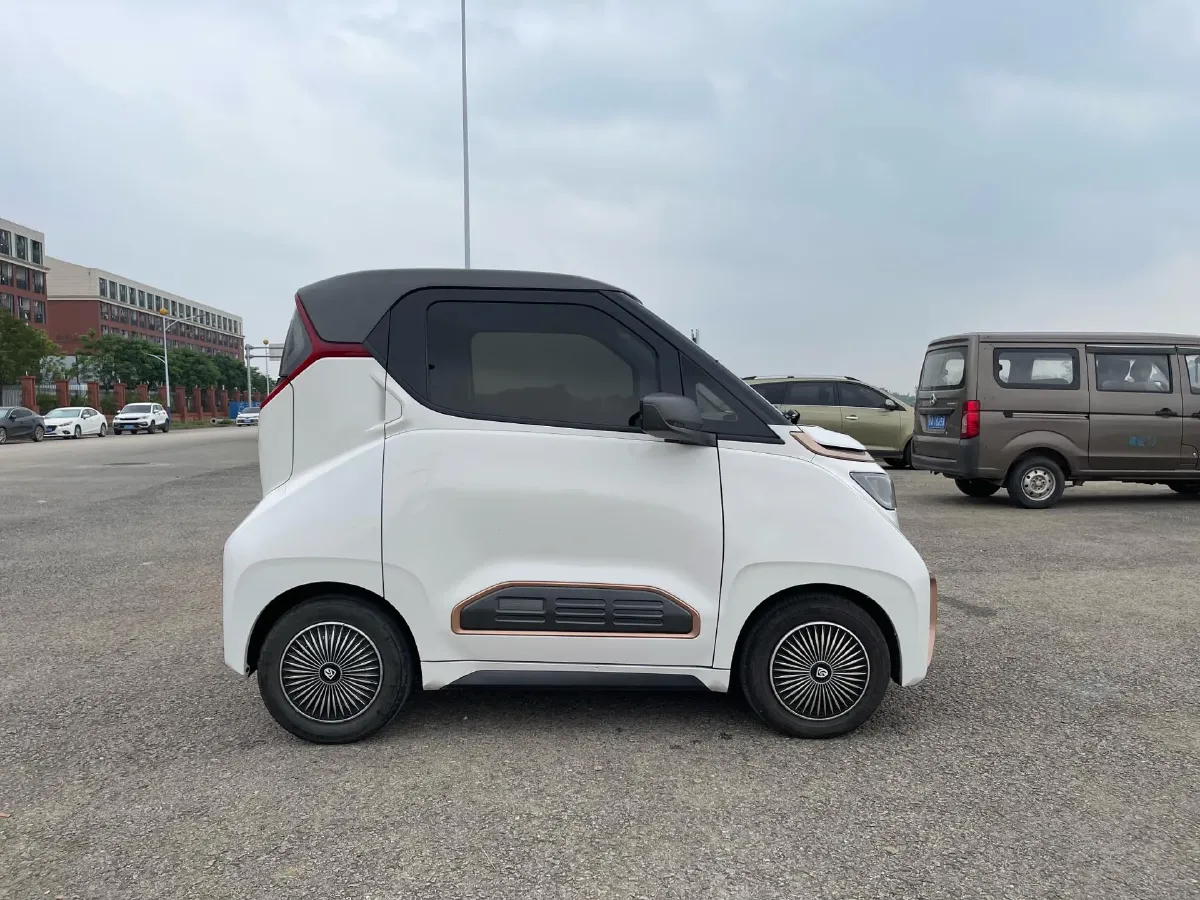 2020 BaoJun E200 BEV 28KWH,autocango,china used car exporter,china ev exporter,chinese used car exporter,chinese used ev exporter