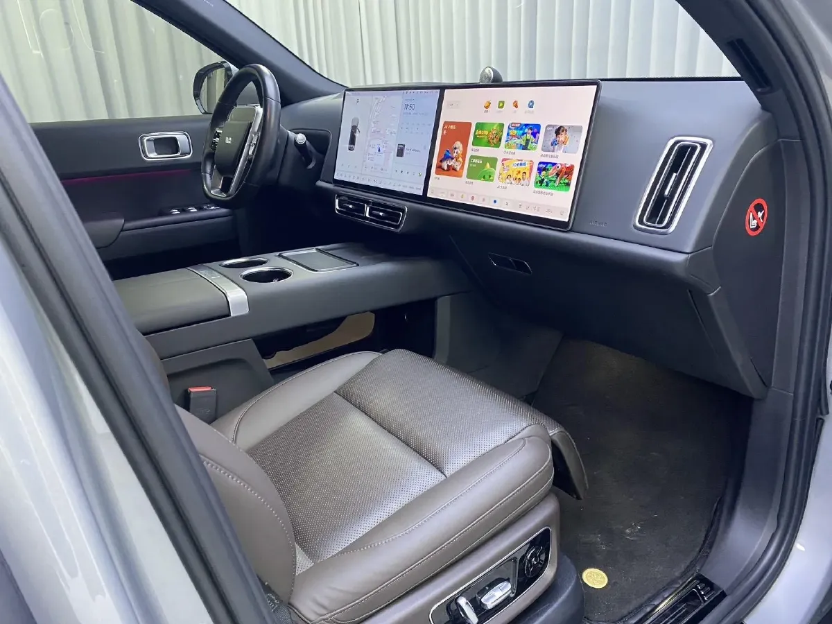 2022 Li L9 Range Extended 154HP REEV 42.6KWH,autocango,china used car exporter,china ev exporter,chinese used car exporter,chinese used ev exporter