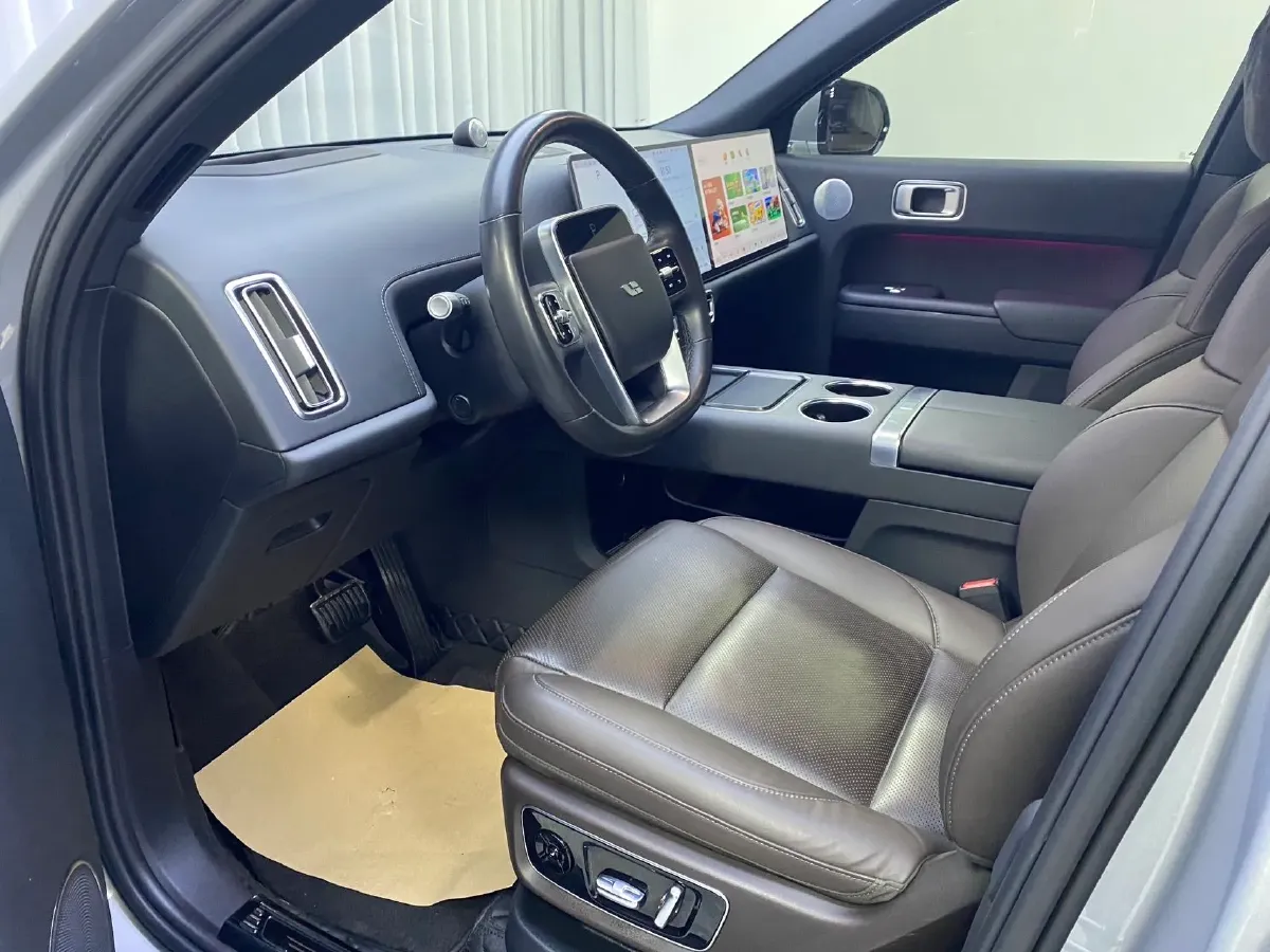 2022 Li L9 Range Extended 154HP REEV 42.6KWH,autocango,china used car exporter,china ev exporter,chinese used car exporter,chinese used ev exporter