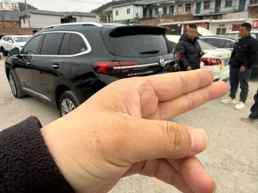 2023 Buick EnvisionPlus 2.0T 237HP L4 9AT,autocango,china used car exporter,china ev exporter,chinese used car exporter,chinese used ev exporter