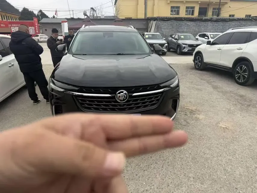 2023 Buick EnvisionPlus 2.0T 237HP L4 9AT,autocango,china used car exporter,china ev exporter,chinese used car exporter,chinese used ev exporter