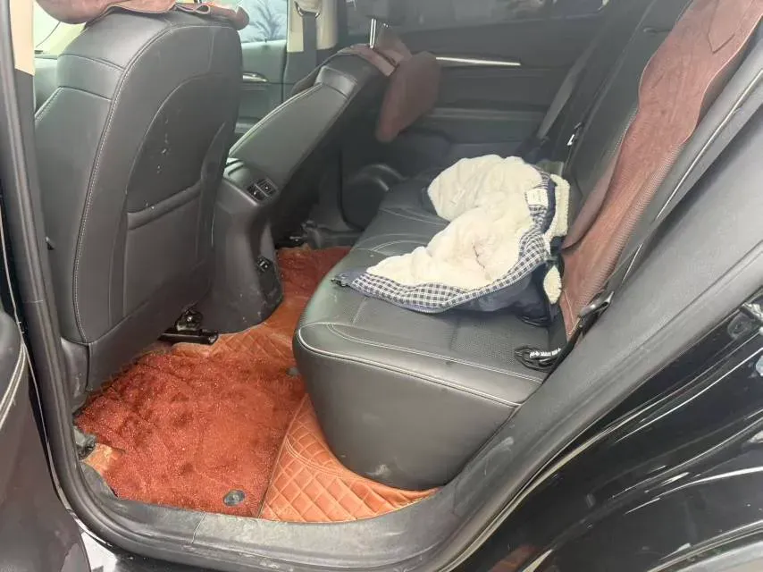 2023 Buick EnvisionPlus 2.0T 237HP L4 9AT,autocango,china used car exporter,china ev exporter,chinese used car exporter,chinese used ev exporter