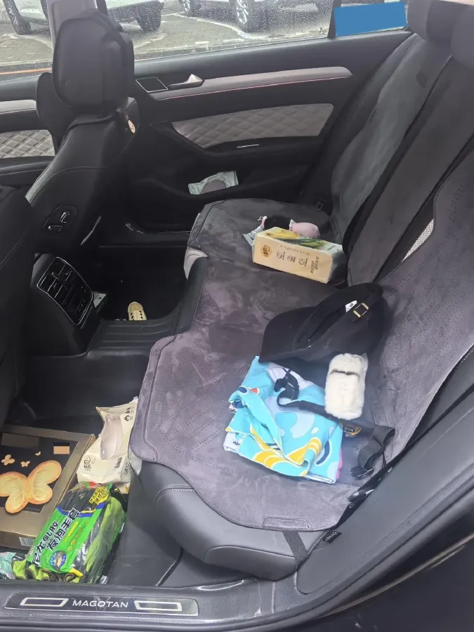 2024 Volkswagen Magotan 2.0T 186HP L4 7DCT,autocango,china used car exporter,china ev exporter,chinese used car exporter,chinese used ev exporter