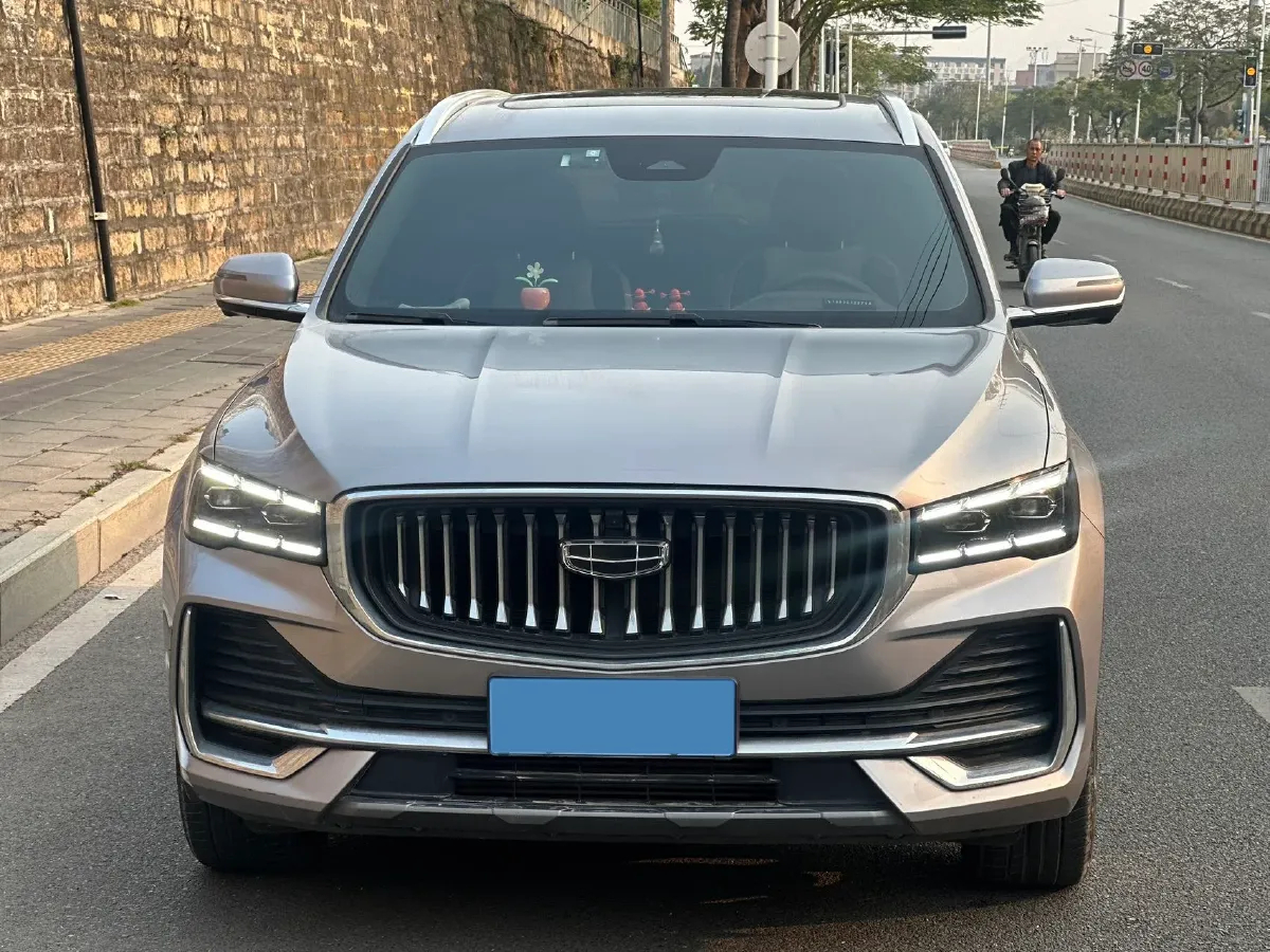 2021 Geely Monjaro 2.0T 238HP L4 8AT,autocango,china used car exporter,china ev exporter,chinese used car exporter,chinese used ev exporter