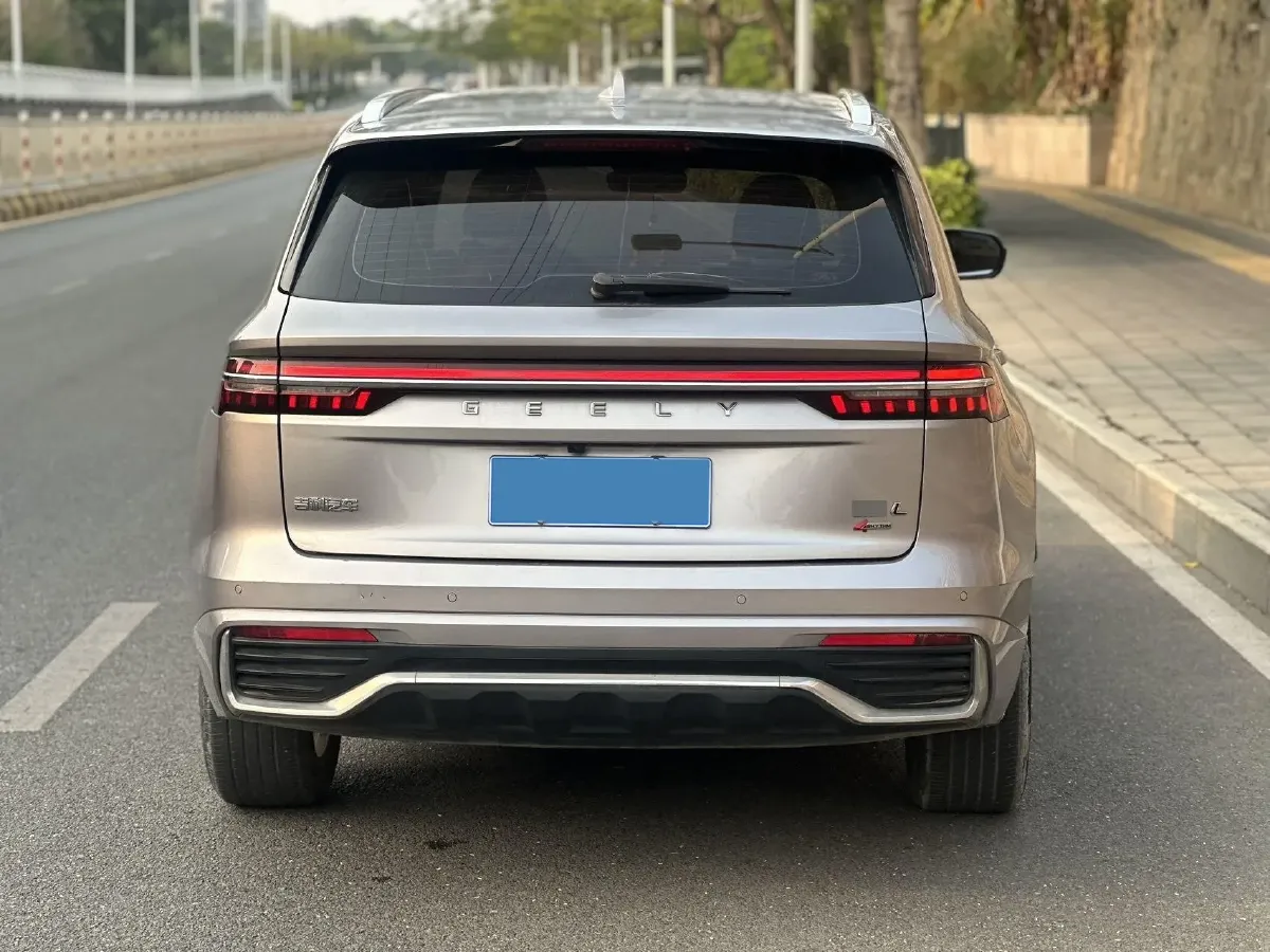 2021 Geely Monjaro 2.0T 238HP L4 8AT,autocango,china used car exporter,china ev exporter,chinese used car exporter,chinese used ev exporter