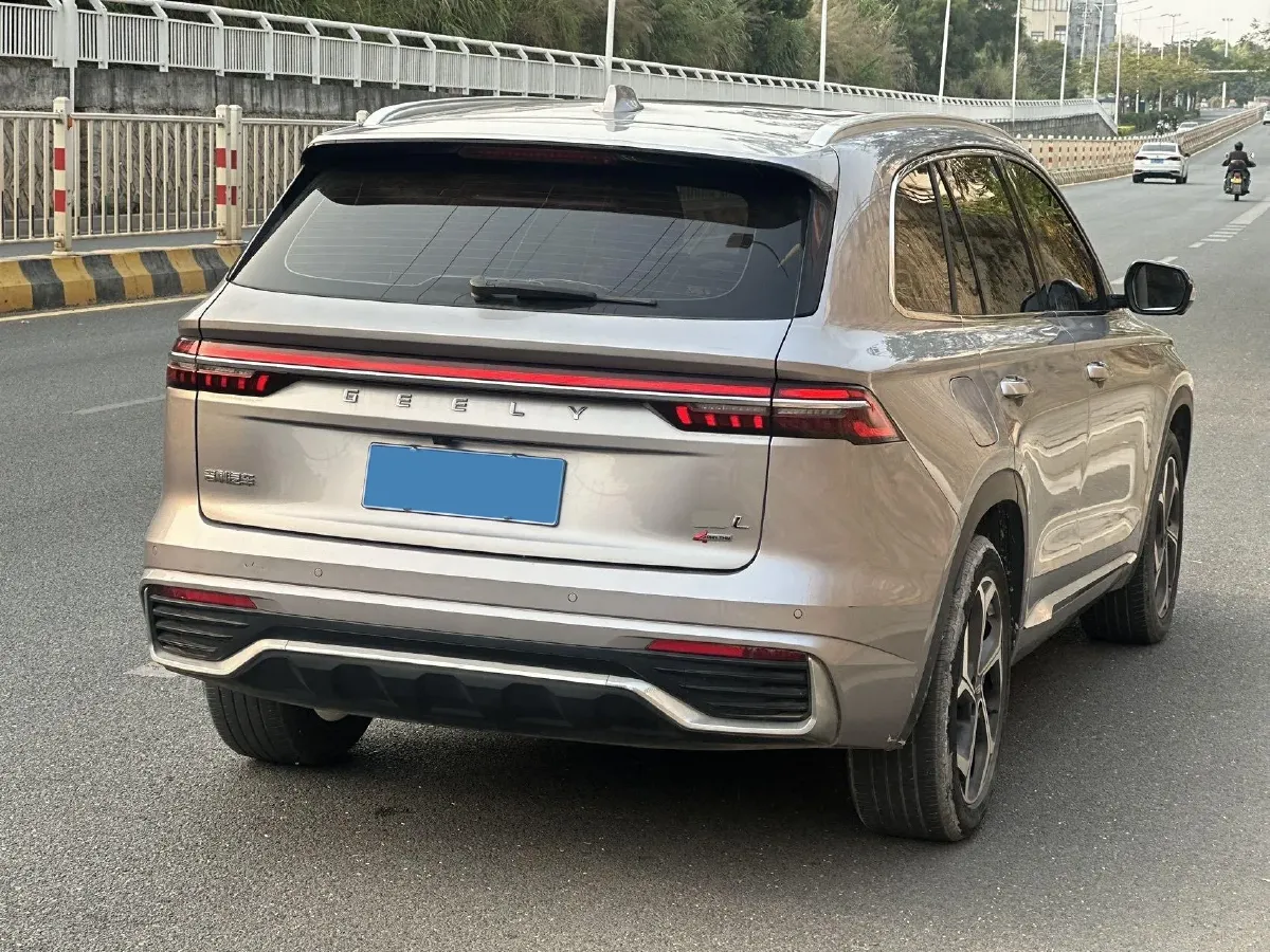 2021 Geely Monjaro 2.0T 238HP L4 8AT,autocango,china used car exporter,china ev exporter,chinese used car exporter,chinese used ev exporter