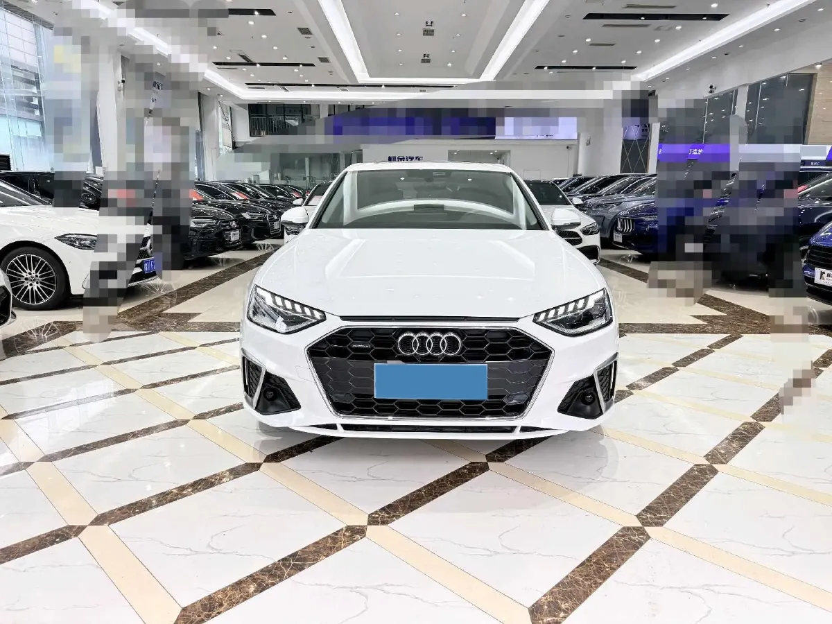 2020 Audi A4L 2.0T 190HP L4 7DCT,autocango,china used car exporter,china ev exporter,chinese used car exporter,chinese used ev exporter