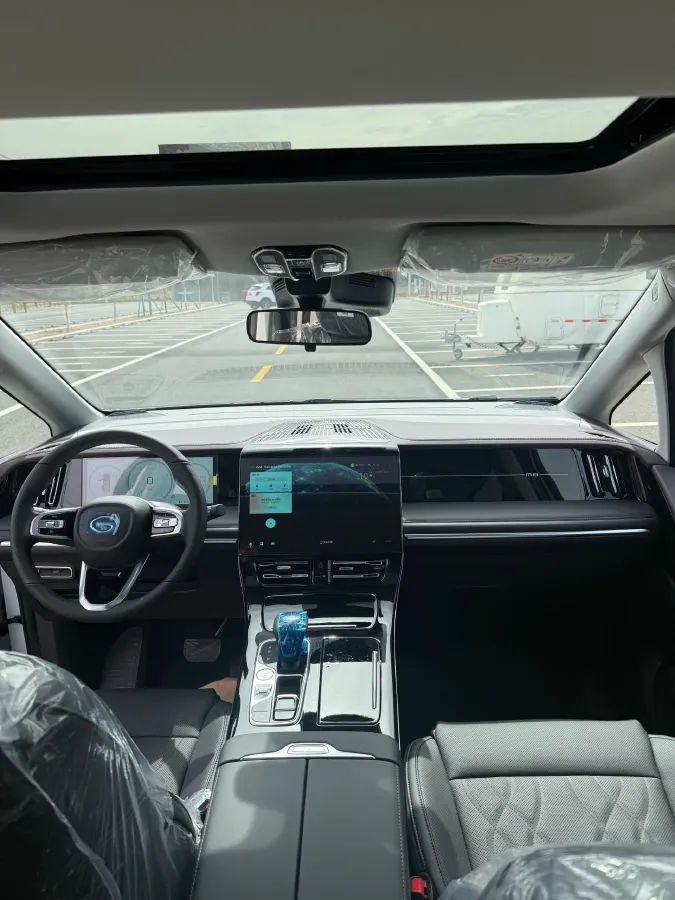 2024 GAC Trumpchi M8 2.0T 252HP L4 8AT,autocango,china used car exporter,china ev exporter,chinese used car exporter,chinese used ev exporter