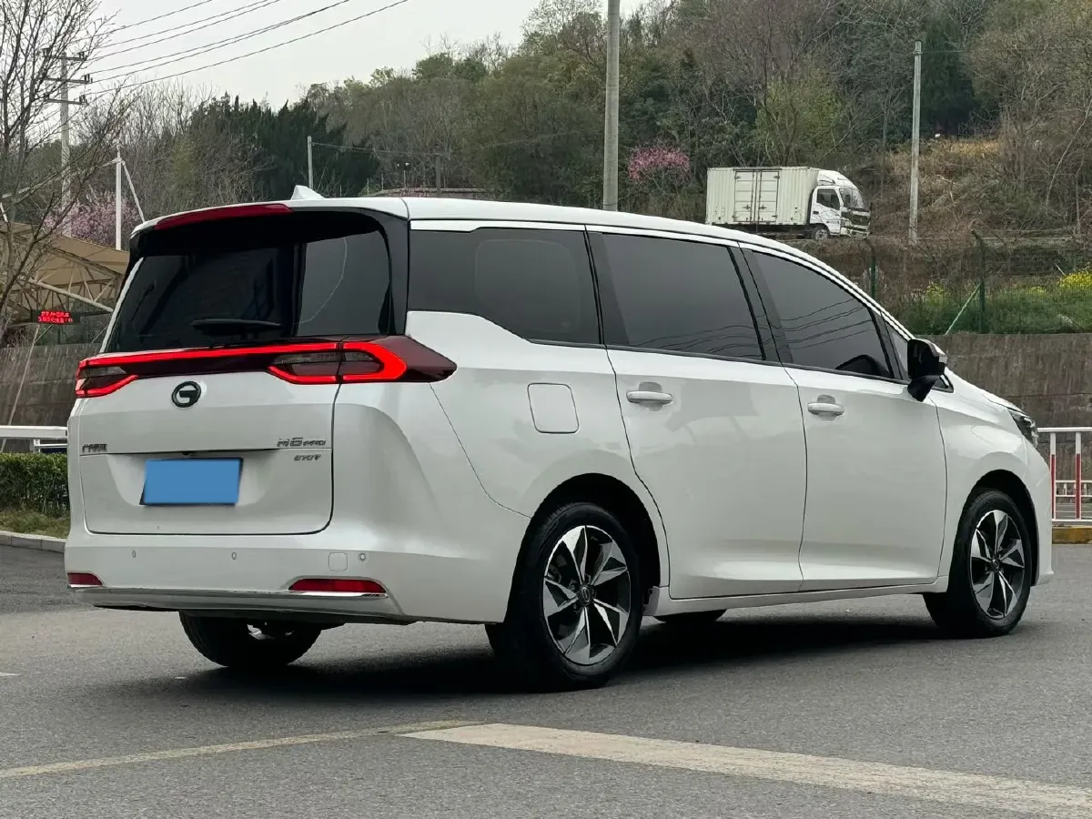 2023 GAC Trumpchi M6 1.5T 177HP L4 7DCT,autocango,china used car exporter,china ev exporter,chinese used car exporter,chinese used ev exporter