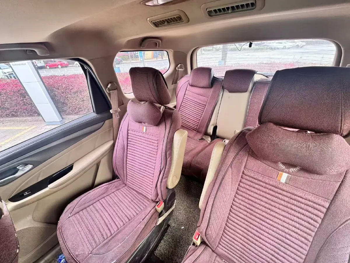 2017 BaoJun 730 1.5T 150HP L4 6MT,autocango,china used car exporter,china ev exporter,chinese used car exporter,chinese used ev exporter