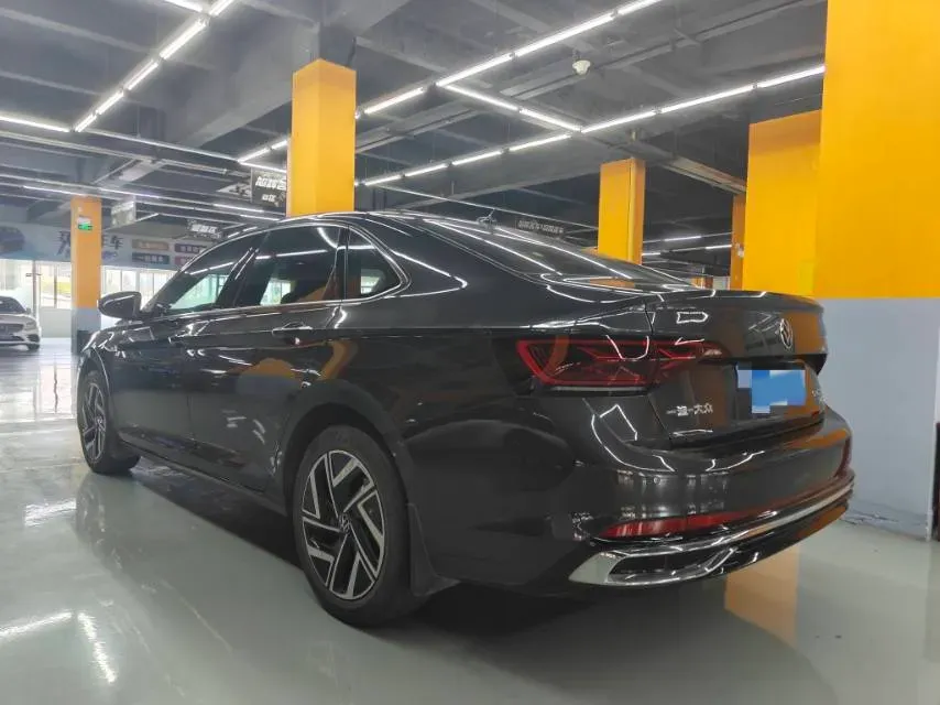 2023 Volkswagen Sagitar 1.5T 160HP L4 7DCT,autocango,china used car exporter,china ev exporter,chinese used car exporter,chinese used ev exporter