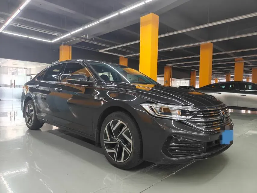 2023 Volkswagen Sagitar 1.5T 160HP L4 7DCT,autocango,china used car exporter,china ev exporter,chinese used car exporter,chinese used ev exporter