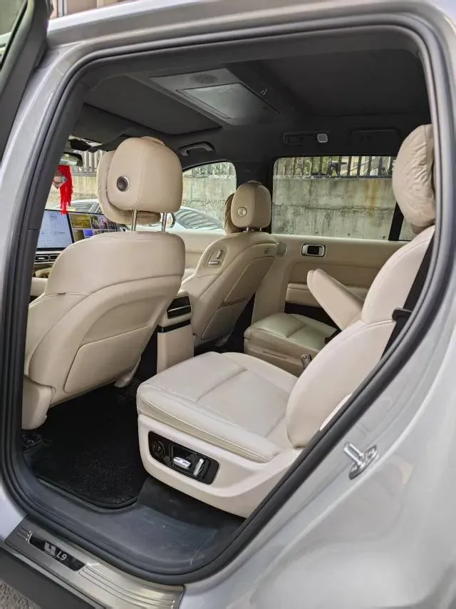 2024 Li L9 Range Extended 154HP REEV 52.3KWH,autocango,china used car exporter,china ev exporter,chinese used car exporter,chinese used ev exporter