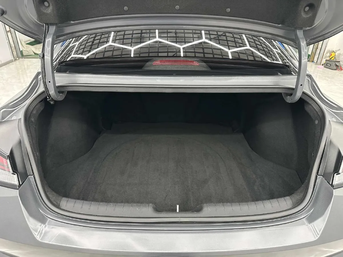 2022 Hyundai Elantra 1.5L 115HP L4 CVT,autocango,china used car exporter,china ev exporter,chinese used car exporter,chinese used ev exporter