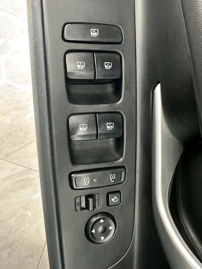 2022 Hyundai Elantra 1.5L 115HP L4 CVT,autocango,china used car exporter,china ev exporter,chinese used car exporter,chinese used ev exporter