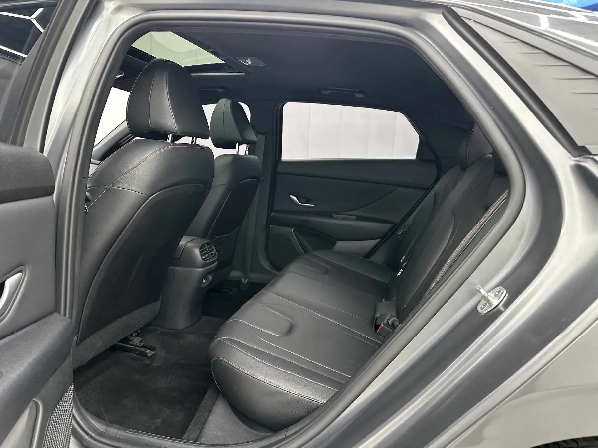 2022 Hyundai Elantra 1.5L 115HP L4 CVT,autocango,china used car exporter,china ev exporter,chinese used car exporter,chinese used ev exporter