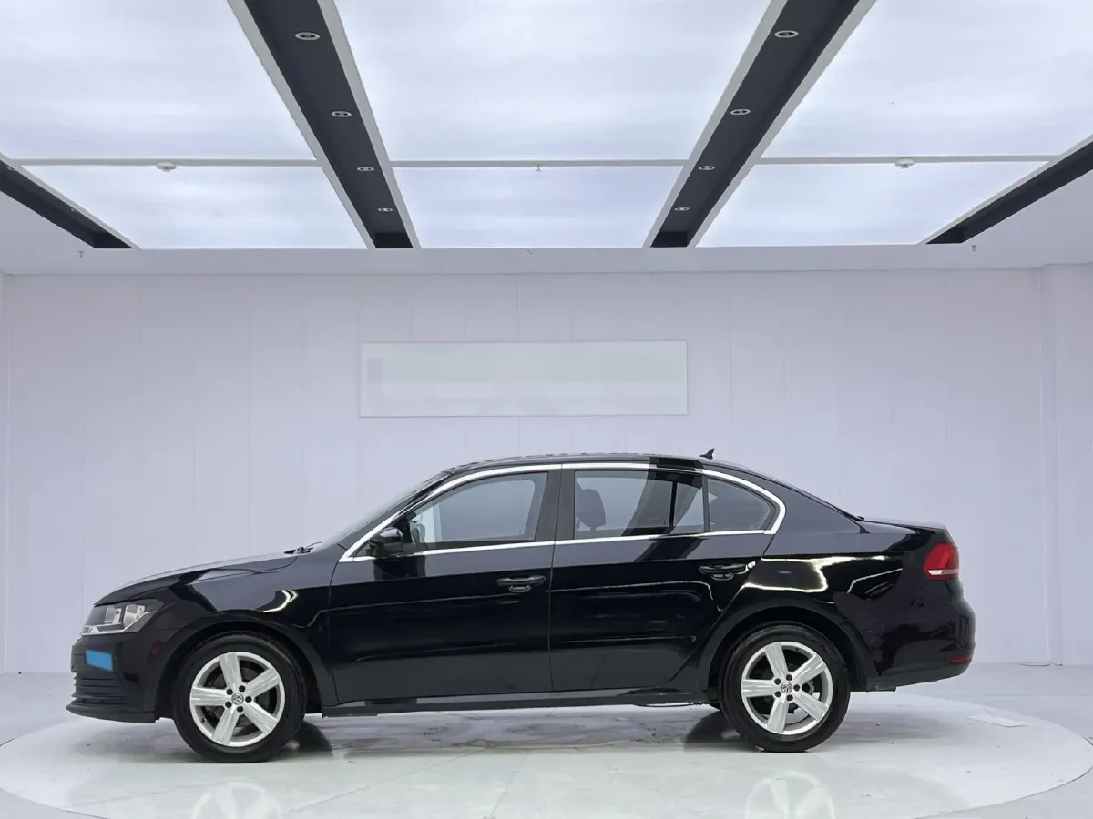 2017 Volkswagen Lavida 1.6L 110HP L4 6AT,autocango,china used car exporter,china ev exporter,chinese used car exporter,chinese used ev exporter