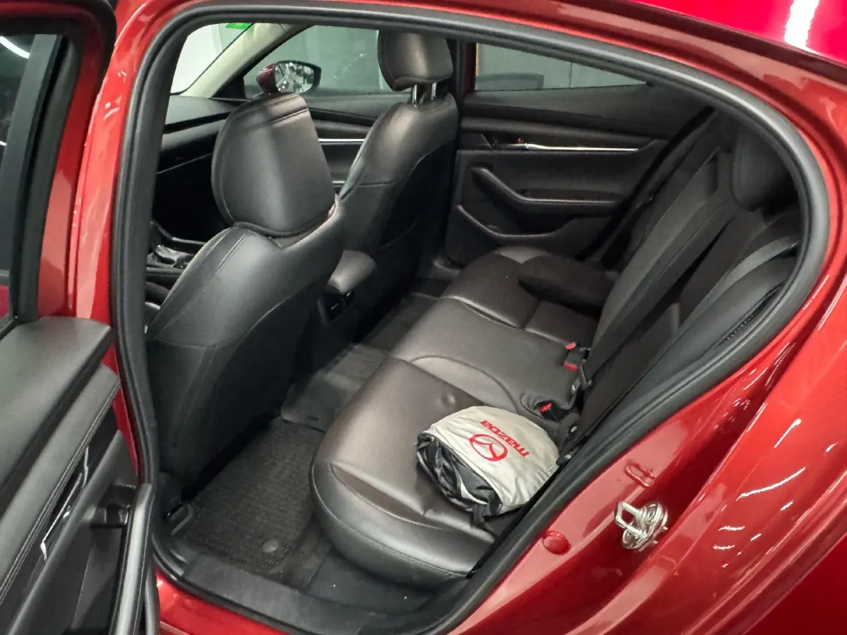 2020 Mazda 3 Axela 2.0L 158HP L4 6AT,autocango,china used car exporter,china ev exporter,chinese used car exporter,chinese used ev exporter