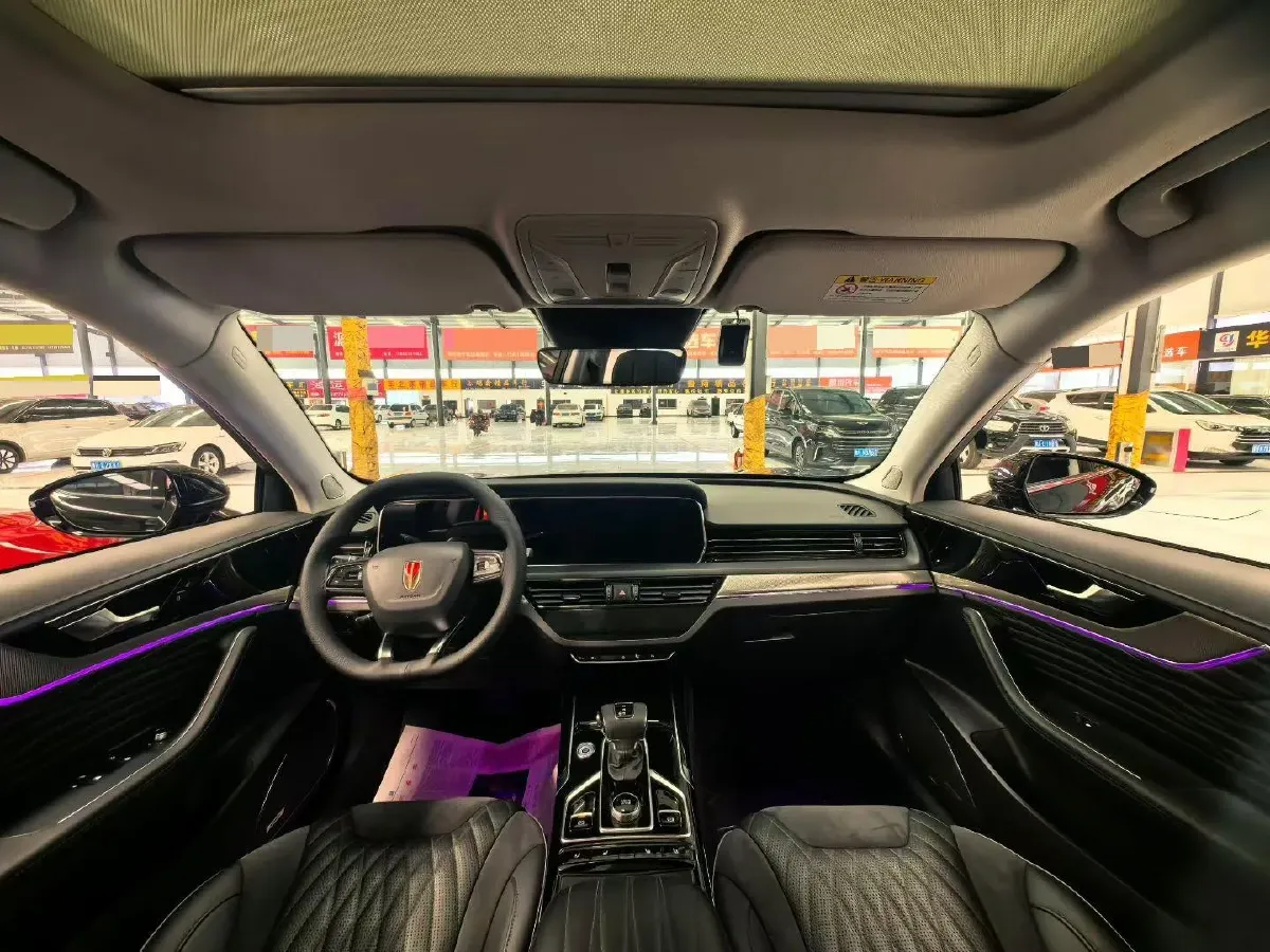 2022 HongQi HS5 2.0T 224HP L4 6AT,autocango,china used car exporter,china ev exporter,chinese used car exporter,chinese used ev exporter