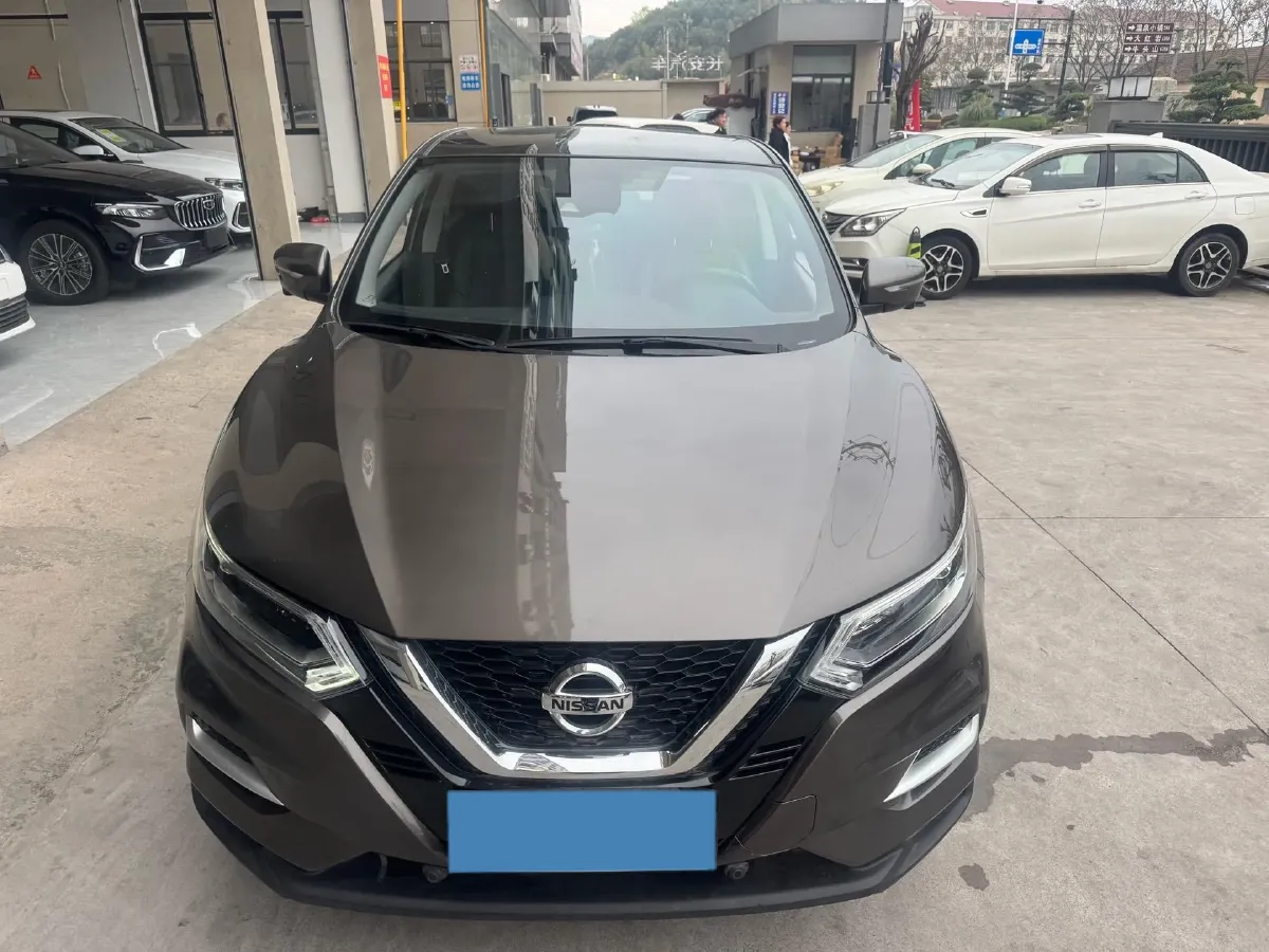 2021 Nissan Qashqai 2.0L 151HP L4 CVT,autocango,china used car exporter,china ev exporter,chinese used car exporter,chinese used ev exporter