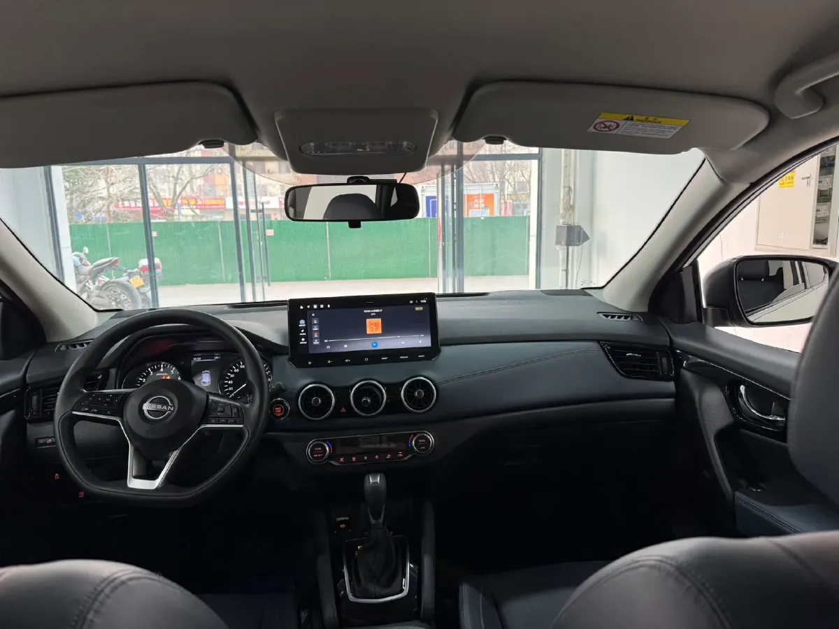 2025 Nissan Qashqai 2.0L 151HP L4 CVT,autocango,china used car exporter,china ev exporter,chinese used car exporter,chinese used ev exporter