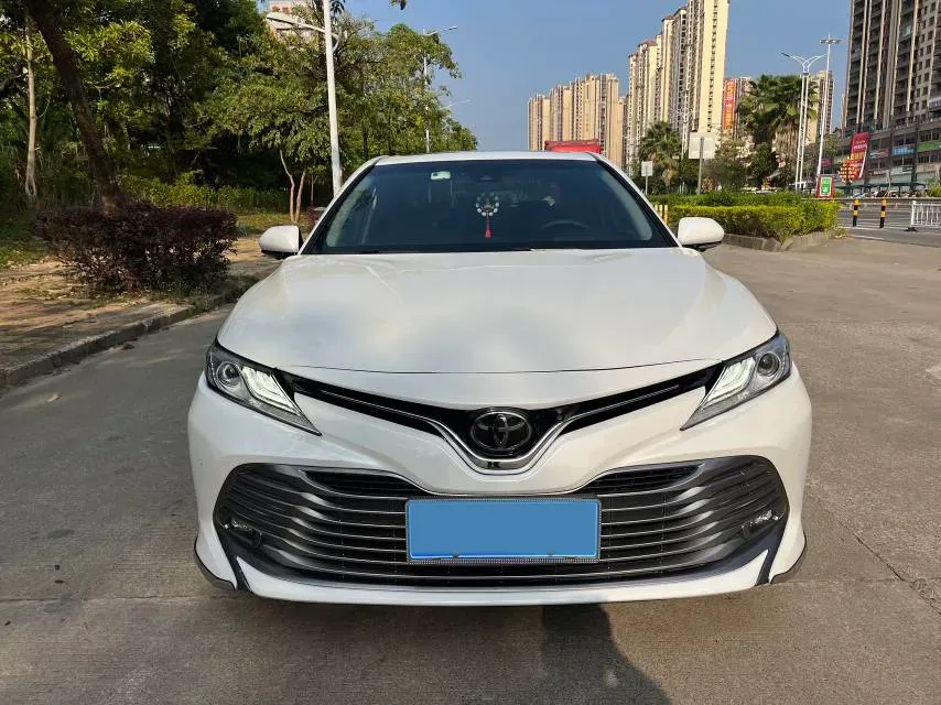 2021 Toyota Camry 2.0L 178HP L4 CVT,autocango,china used car exporter,china ev exporter,chinese used car exporter,chinese used ev exporter