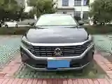 2025 Volkswagen Passat 2.0T 186HP L4 7DCT