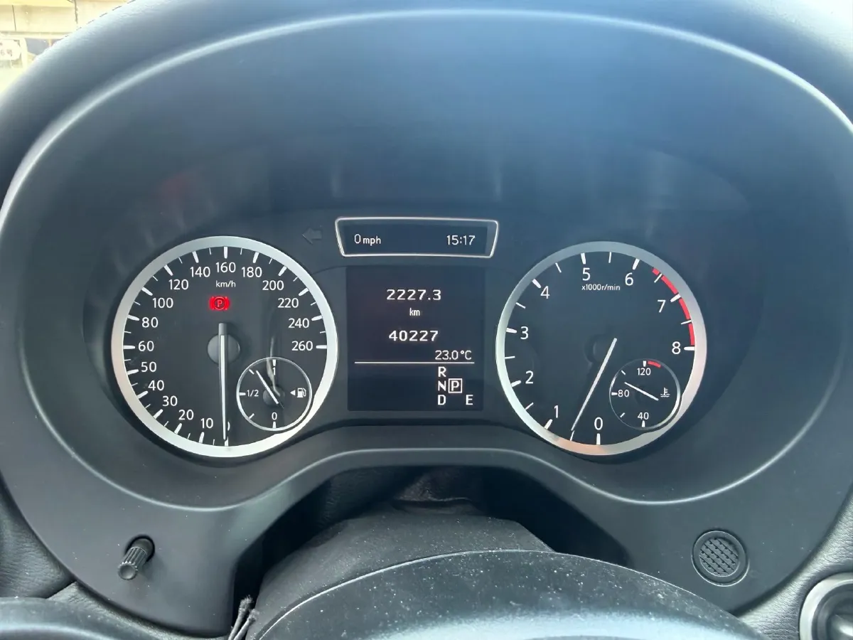 2017 Joylong AiFei 2.4L 150HP L4 4AT,autocango,china used car exporter,china ev exporter,chinese used car exporter,chinese used ev exporter