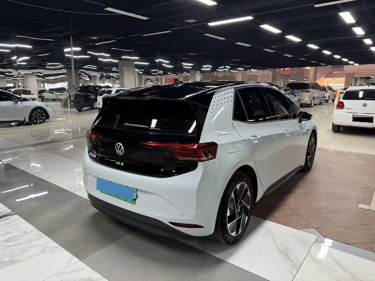 2023 Volkswagen ID.3 BEV 52.8KWH,autocango,china used car exporter,china ev exporter,chinese used car exporter,chinese used ev exporter