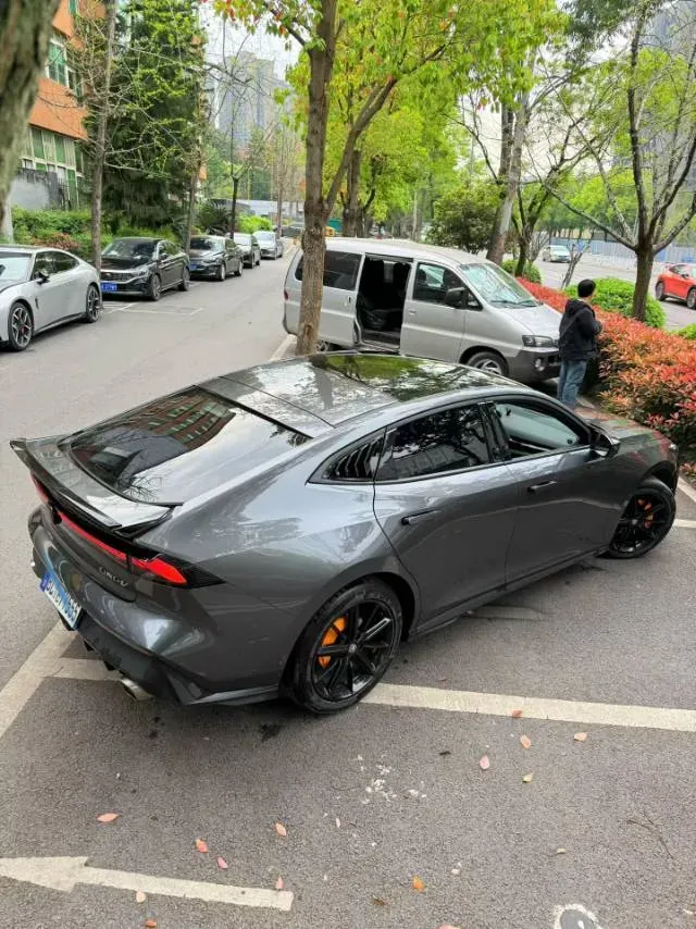 2022 ChangAn UNI-V 1.5T 188HP L4 7DCT,autocango,china used car exporter,china ev exporter,chinese used car exporter,chinese used ev exporter