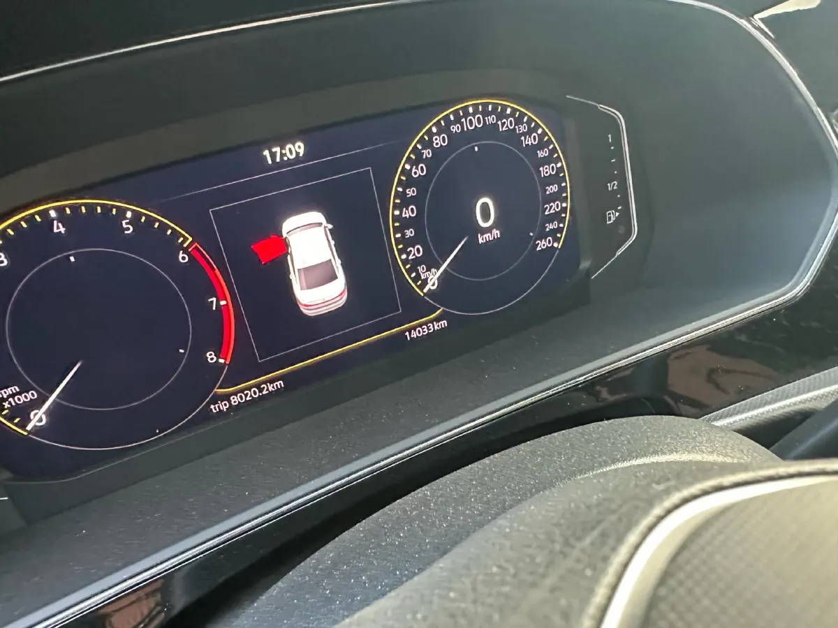 2025 Volkswagen Passat 2.0T 220HP L4 7DCT,autocango,china used car exporter,china ev exporter,chinese used car exporter,chinese used ev exporter