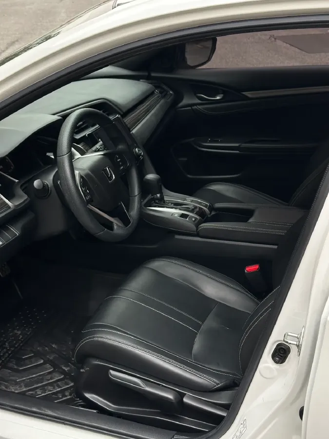 2021 Honda Civic 1.5T 177HP L4 CVT,autocango,china used car exporter,china ev exporter,chinese used car exporter,chinese used ev exporter