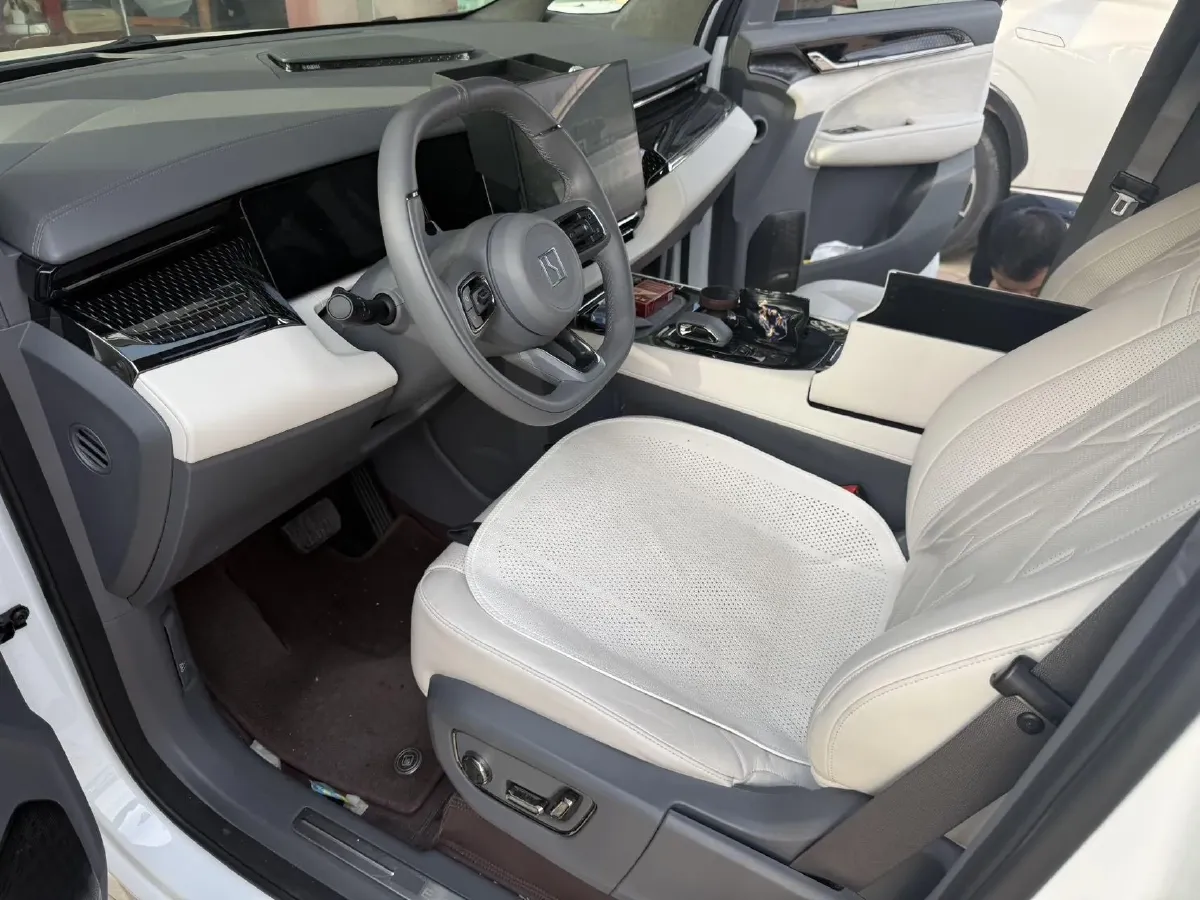 2024 Zeekr 009 BEV 108KWH,autocango,china used car exporter,china ev exporter,chinese used car exporter,chinese used ev exporter