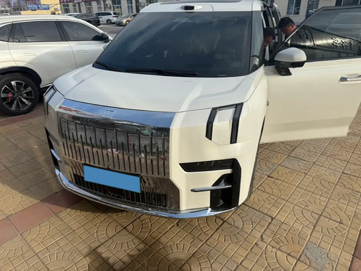 2024 Zeekr 009 BEV 108KWH,autocango,china used car exporter,china ev exporter,chinese used car exporter,chinese used ev exporter