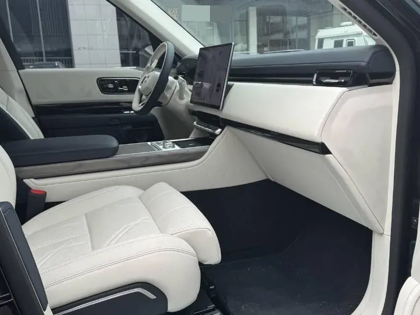 2025 Zeekr 9X 2.0T 279HP L4 1DHT PHEV,autocango,china used car exporter,china ev exporter,chinese used car exporter,chinese used ev exporter