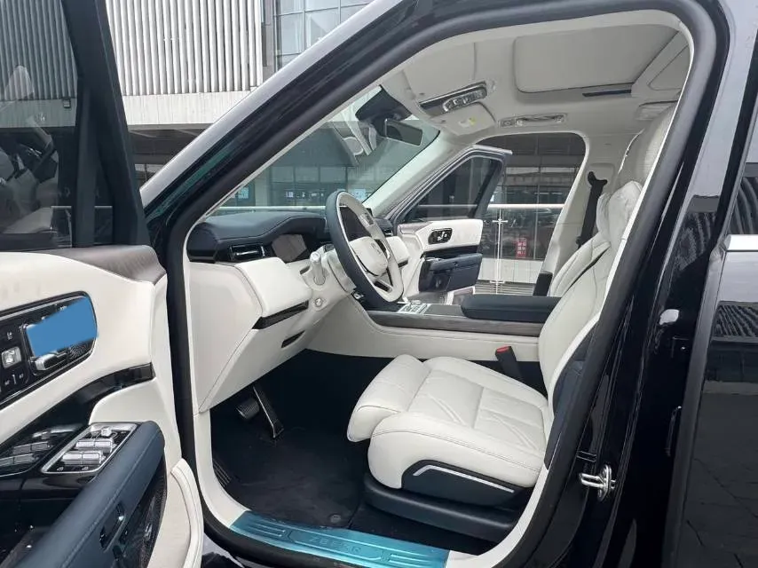 2025 Zeekr 9X 2.0T 279HP L4 1DHT PHEV,autocango,china used car exporter,china ev exporter,chinese used car exporter,chinese used ev exporter