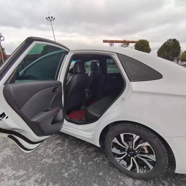 2019 Chevrolet Monza 1.3T 163HP L3 6AT,autocango,china used car exporter,china ev exporter,chinese used car exporter,chinese used ev exporter