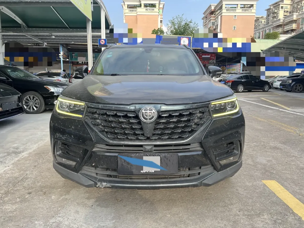 2019 Brilliance Auto V7 1.8T 231HP L4 7DCT,autocango,china used car exporter,china ev exporter,chinese used car exporter,chinese used ev exporter