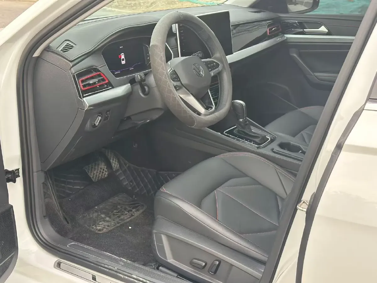 2024 Volkswagen Lavida 1.5T 160HP L4 7DCT,autocango,china used car exporter,china ev exporter,chinese used car exporter,chinese used ev exporter