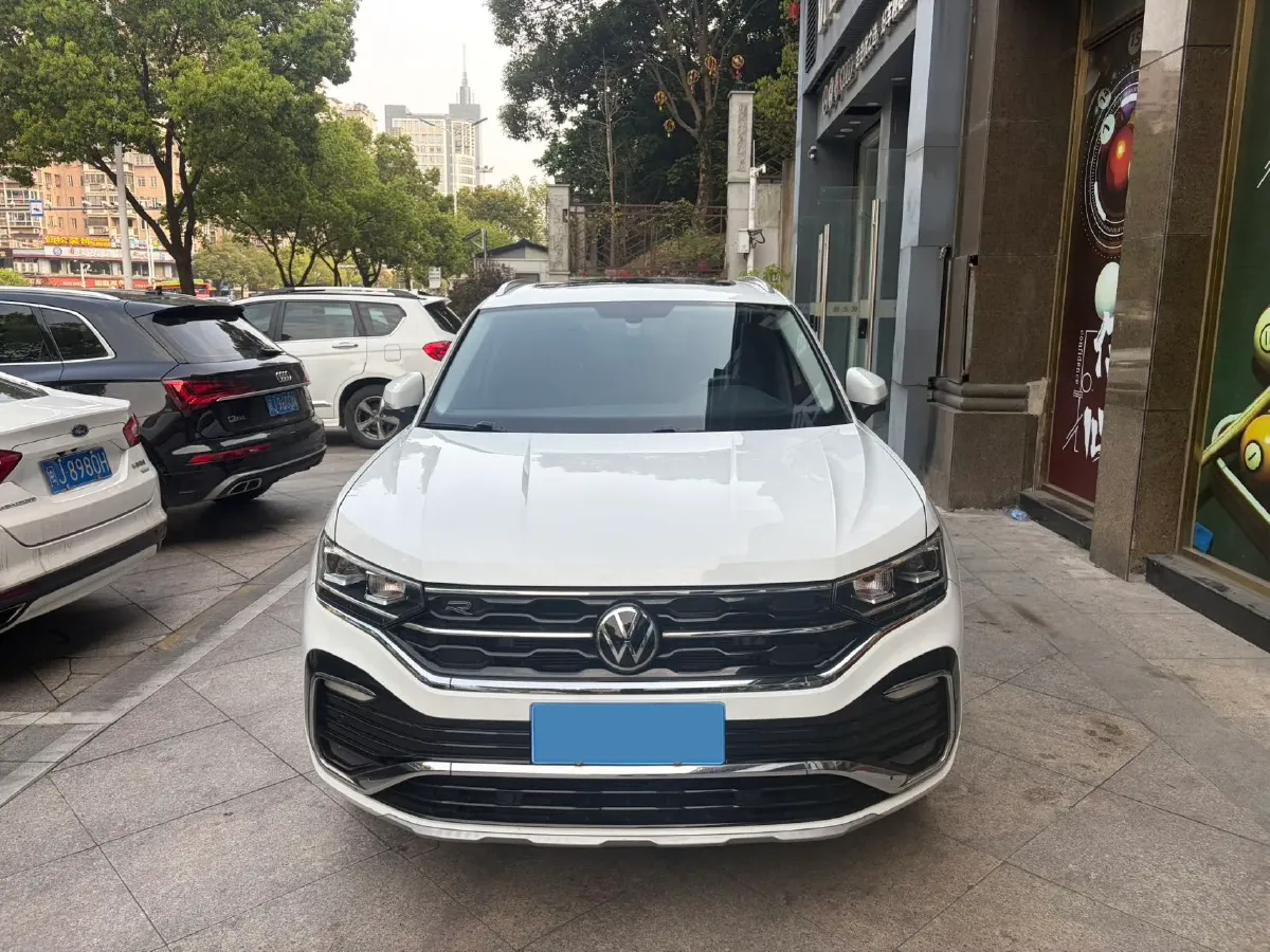 2020 Volkswagen Tayron X 2.0T 186HP L4 7DCT,autocango,china used car exporter,china ev exporter,chinese used car exporter,chinese used ev exporter