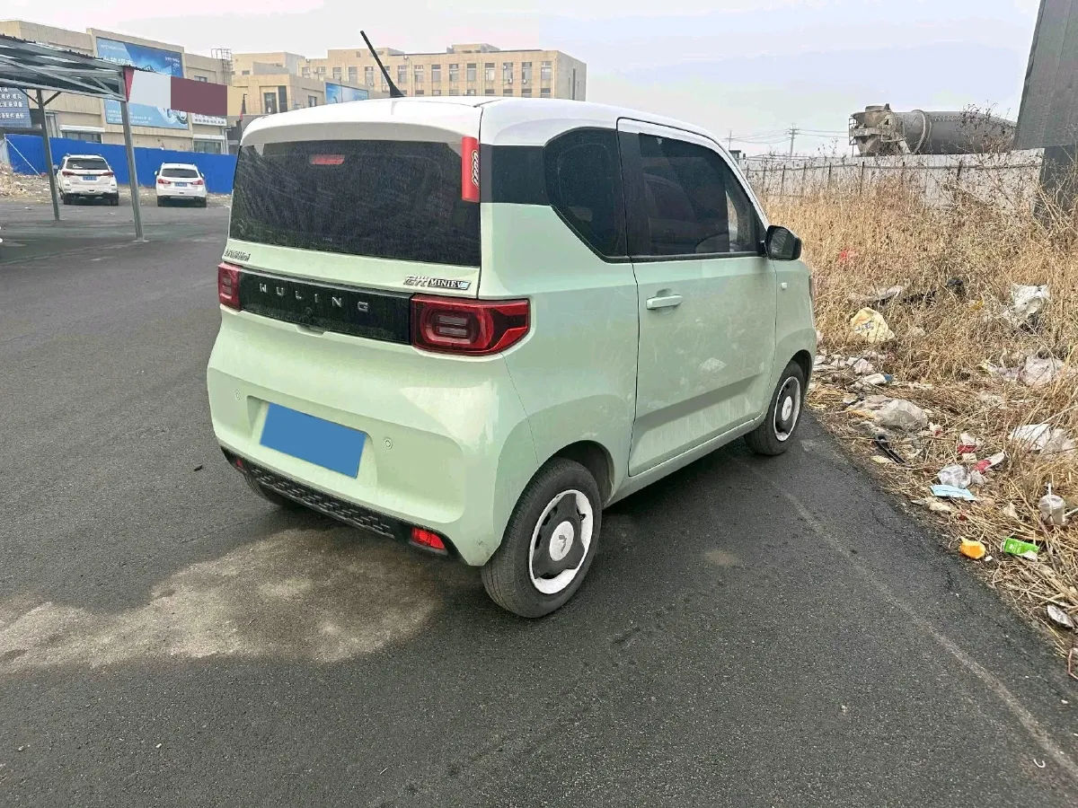 2021 WuLing HongGuang MINI EV BEV 13.8KWH,autocango,china used car exporter,china ev exporter,chinese used car exporter,chinese used ev exporter